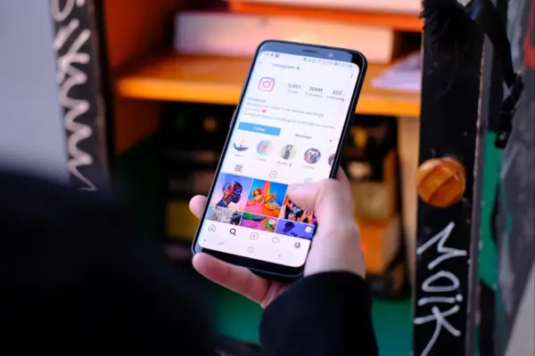 Como baixar vídeo do Instagram grátis